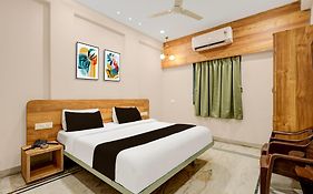 Super Hotel O Petal Inn